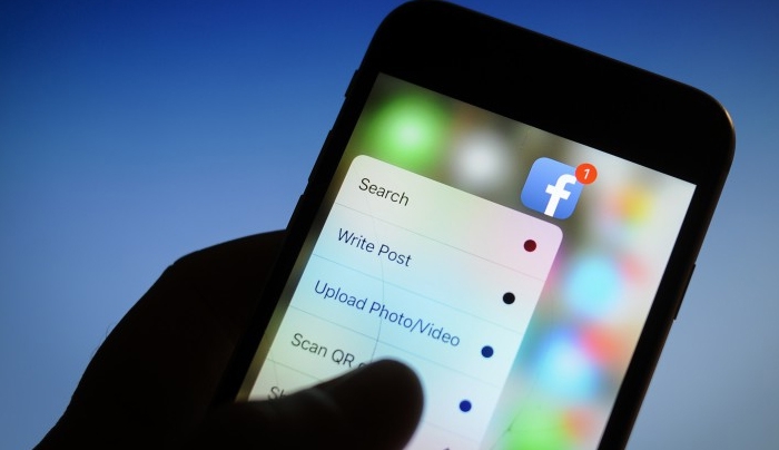 Το Facebook ενημερώνει τα 87 εκατ. θύματα της διαρροής δεδομένων