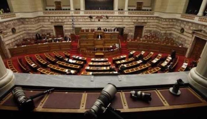 Εκλογές 2015: Πώς κατανέμονται οι αδιάθετες έδρες