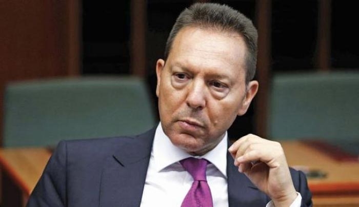 Σαμποτάζ Στουρνάρα στον τουρισμό