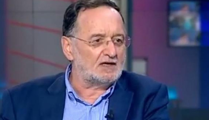 Ο Λαφαζάνης για τον Τσίπρα: Πήγε για μαλλί και κινδυνεύει να βγει κουρεμένος - ΒΙΝΤΕΟ