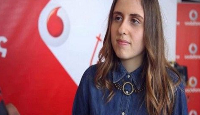 Αγνώριστη έγινε η Αρετή Κοσμίδου από το περσινό "The Voice"