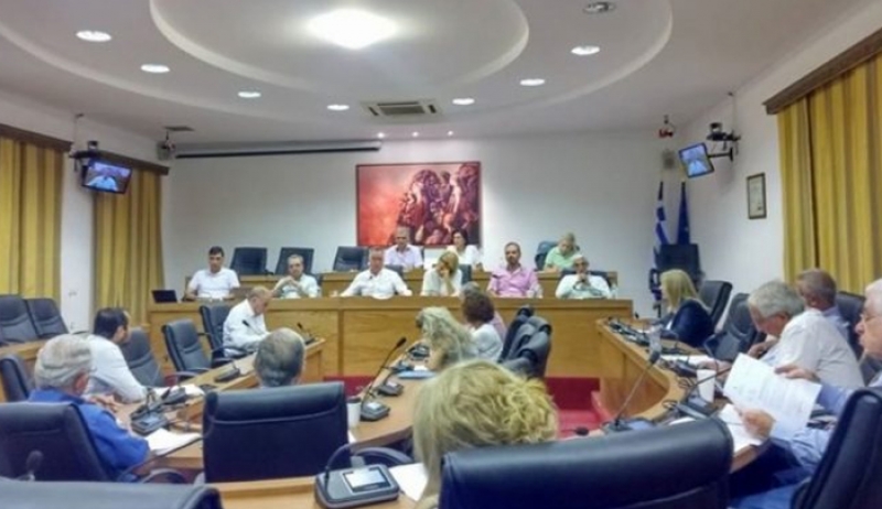 ΔΗΜΟΤΙΚΟ ΣΥΜΒΟΥΛΙΟ Κω: Επισκευή αύλειων χώρων σχολείων - Αναβάθμιση παιδικών χαρών