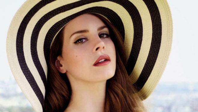 H Lana Del Rey στην νέα ταινία του James Bond;