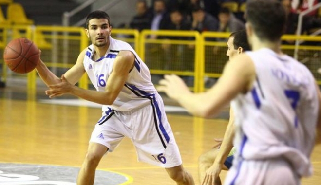 Με Παπαδάκη και Μαστόρο η Εθνική
