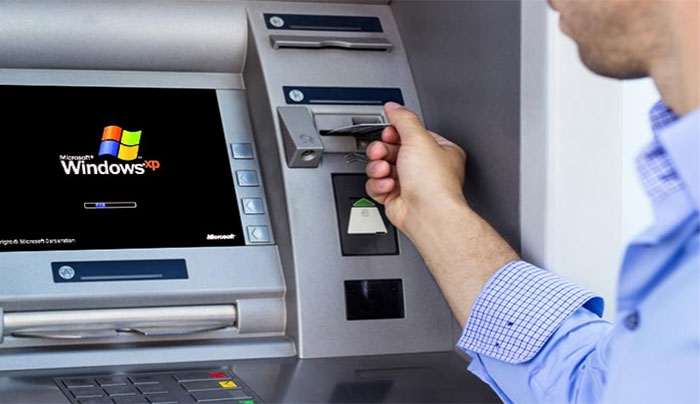 Τι θα συμβεί αν πατήσετε αντίστροφα το PIN στο ΑΤΜ