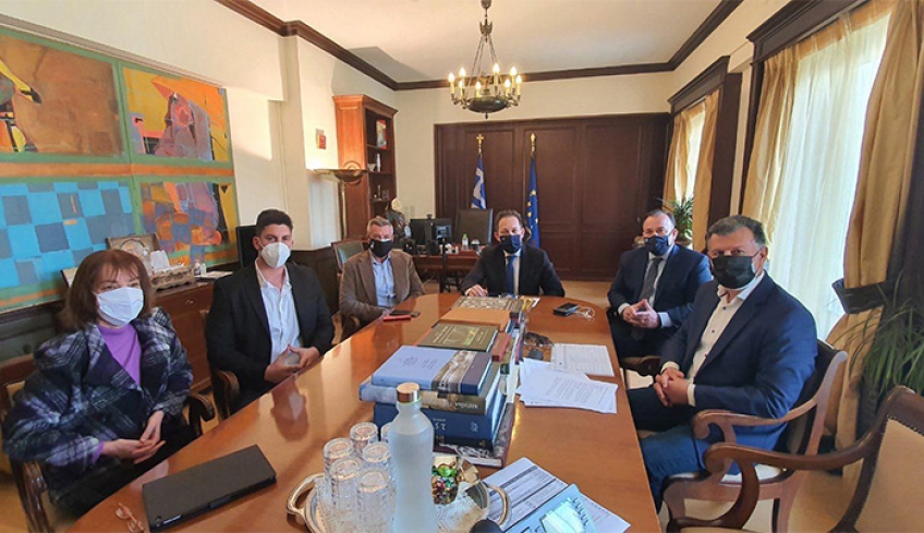 Ο Δήμος Κω μελετά, σχεδιάζει, διεκδικεί! συνάντηση εργασίας του Θ. Νικηταρά στο ΥΠΕΣ με τον Στέλιο Πέτσα