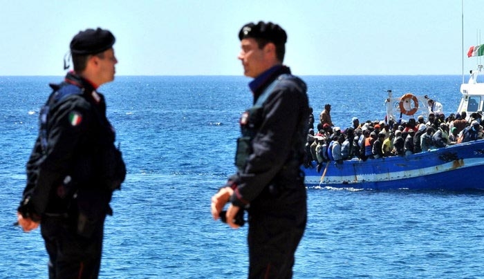 Ποιες χώρες αρνούνται να παραδώσουν τα «κλειδιά» στην Frontex