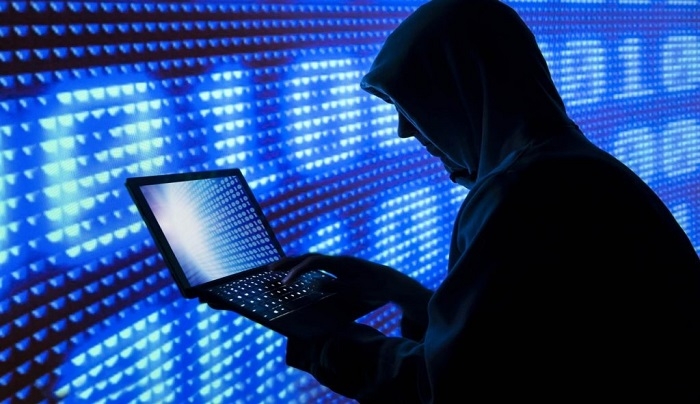 Σοκ σε Facebook και Twitter: Εφαρμογές «κλέβουν» προσωπικά δεδομένα από λογαριασμούς