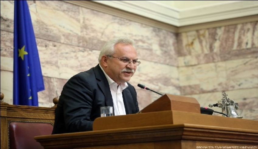 Πρόταση Γάκη για αναθεώρηση του άρθρου του Συντάγματος για τη Νησιωτικότητα