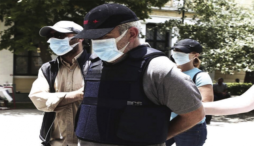 Υπόθεση ψευτογιατρού: “Πρώην υπουργός κατηγορείται ως συνεργάτης του” δήλωσε ο δικηγόρος των συγγενών των θυμάτων