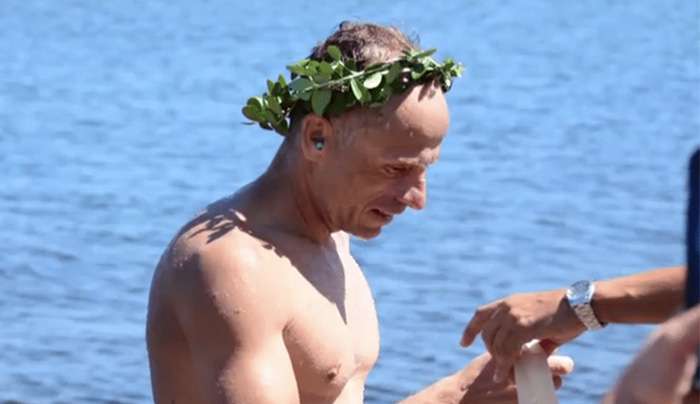 Κολύμπησε από την Κω στη Νίσυρο για να εκπληρώσει το τάμα του: «Ήταν σαν να με έσπρωχνε η Παναγία»