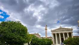 Καιρός σήμερα: Μικρή πτώση της θερμοκρασίας – Βροχές σε Αττική, Θεσσαλονίκη, Ιόνιο και ηπειρωτικά