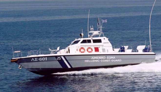 Πτώση γυναίκας στη θάλασσα από Ε/Γ-Δ/Ρ πλοίο στη Σύμη