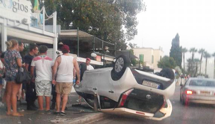 ΑΝΑΠΟΔΟΓΥΡΙΣΕ αυτοκίνητο στο λιμάνι της Κω!