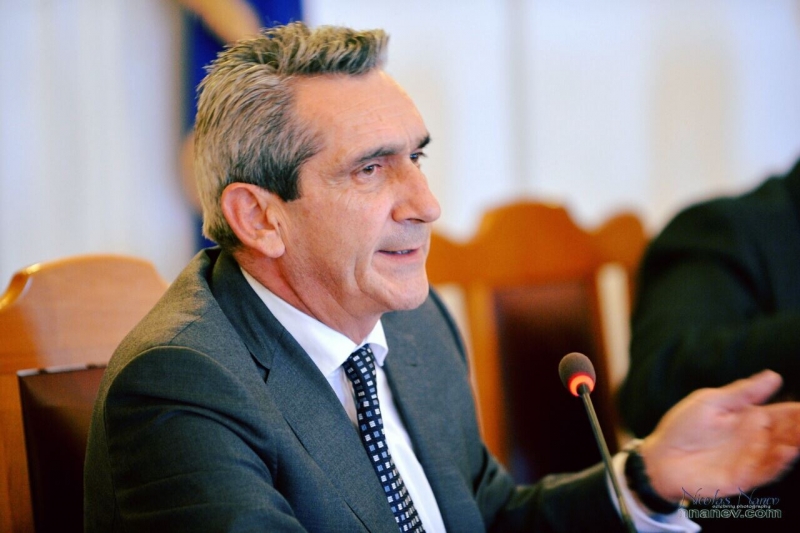 Σε διακοπή συνεργασίας με την ALPHA BANK οδηγείται η Περιφέρεια Νοτίου Αιγαίου
