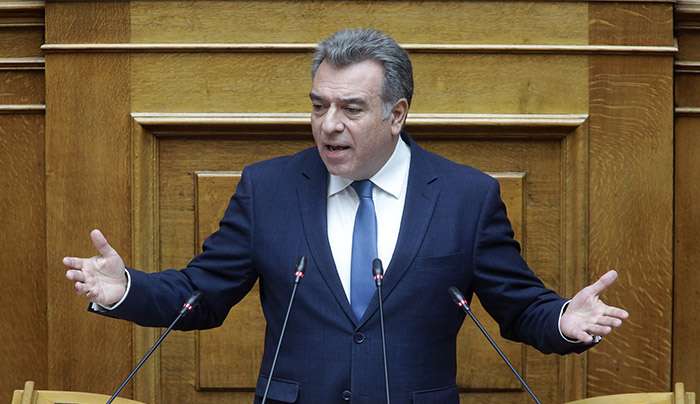 ΜΑΝΟΣ ΚΟΝΣΟΛΑΣ: «Νέα προγράμματα χρηματοδότησης για ΔΕΥΑ και Δήμους σε νησιωτικές περιοχές για έργα ύδρευσης»