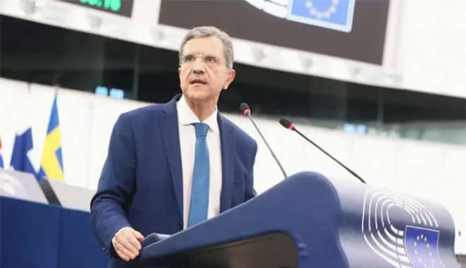 Γ. Αυτιάς σε Κομισιόν: Στηρίξτε τα νησιά του Αιγαίου και τις υποδομές τους